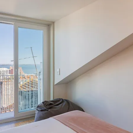Elegant In Graca By Lovelystay * Lisbon
