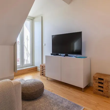 Apartamento Elegant In Graca By Lovelystay